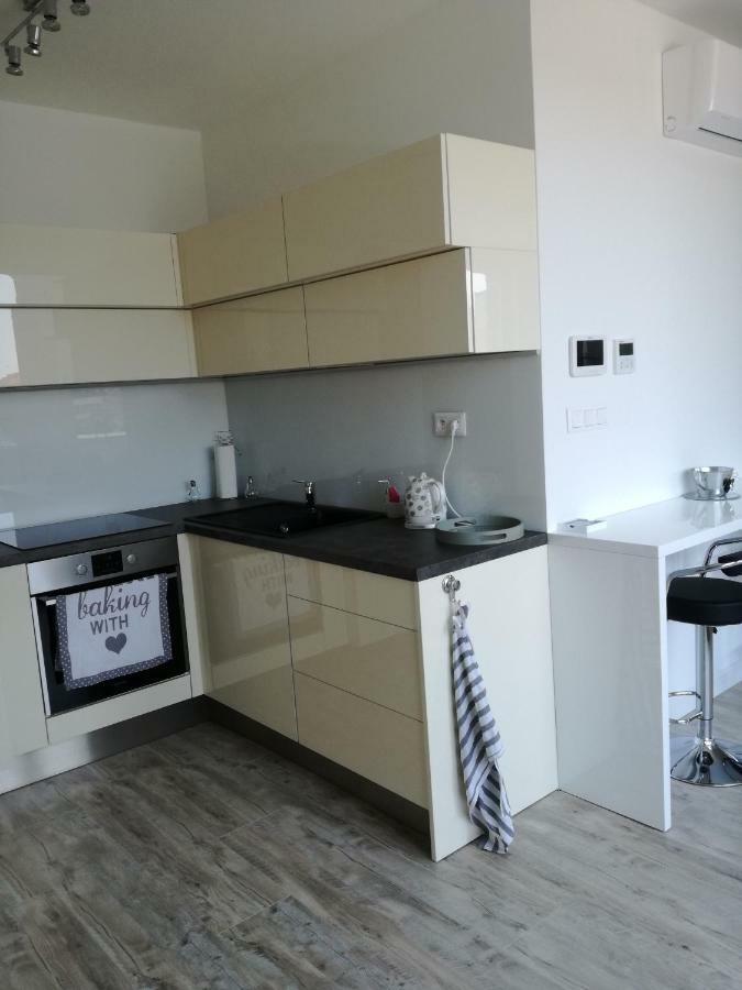 Apartamento Ambiente Dunajská Streda Exterior foto